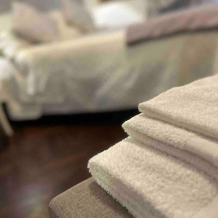 אסקולי פיצ'נו L'Attico Sul Fiume Center Home מראה חיצוני תמונה